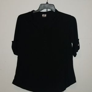 Black short slevve blouse